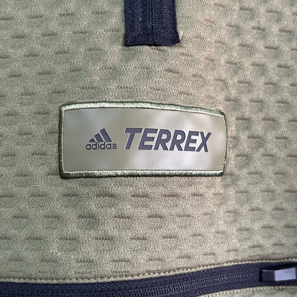 Adidas Women's Terrex Hike Half Zip Fleece Top Sz S - Picture 10 of 10